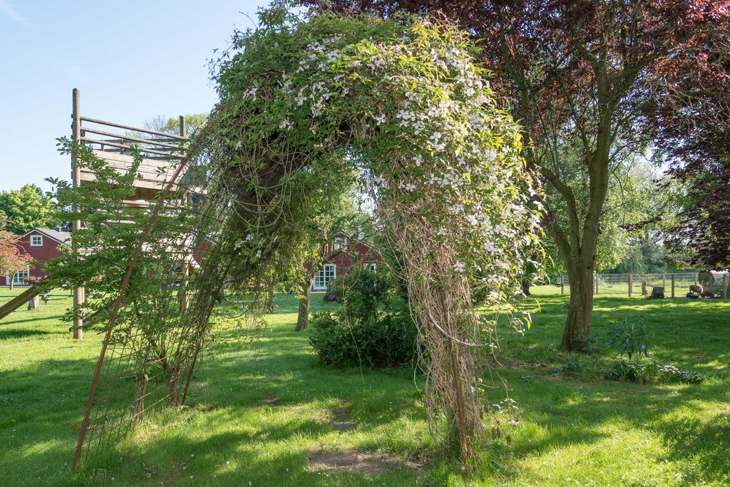 Ferienhof Kolauerhof - Bauernhofurlaub In Grömitz Buitenkant foto