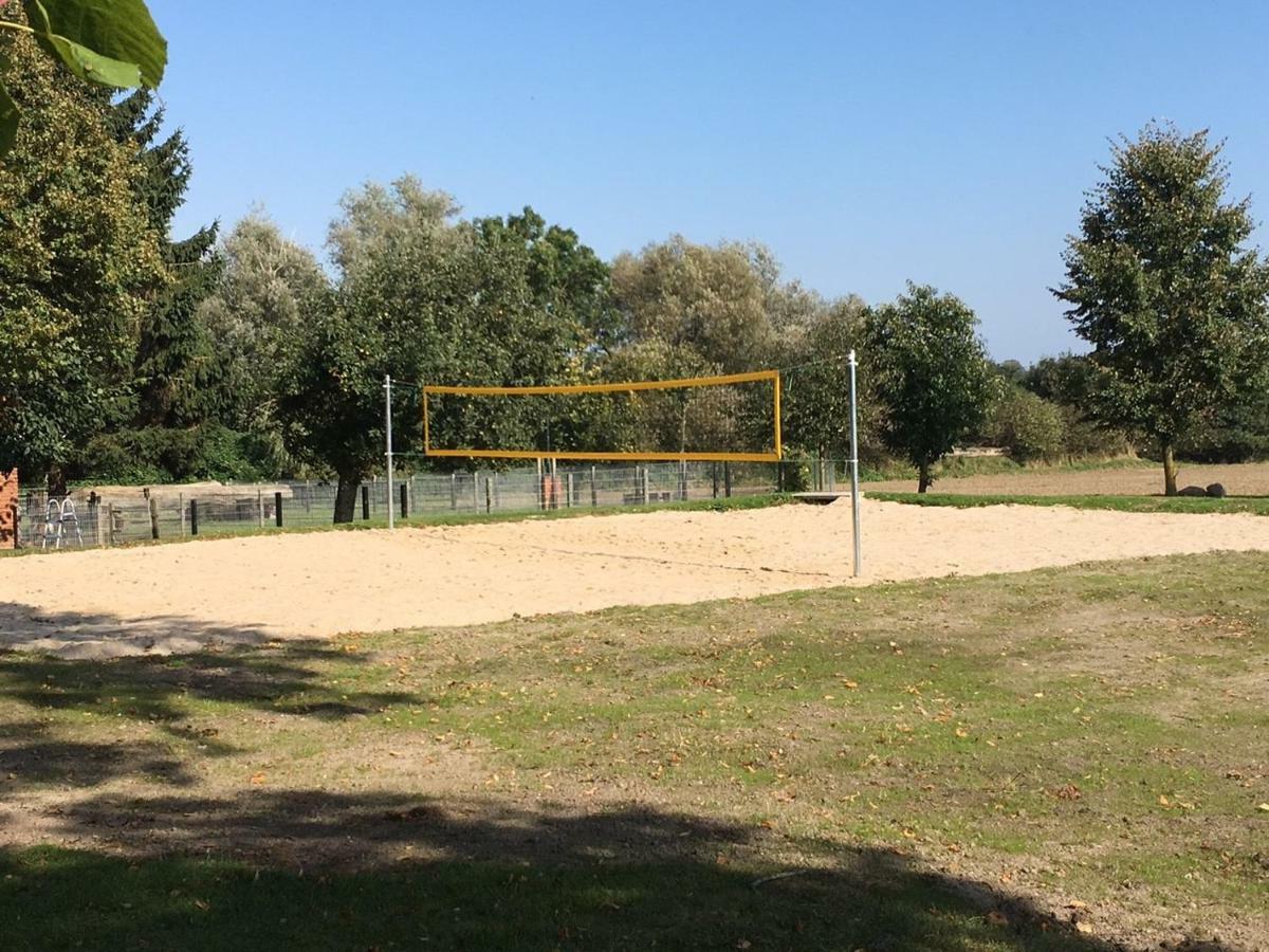 Ferienhof Kolauerhof - Bauernhofurlaub In Grömitz Buitenkant foto